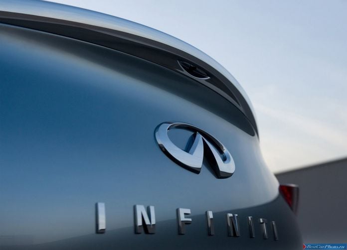 2009 Infiniti Essence Concept - фотография 27 из 40