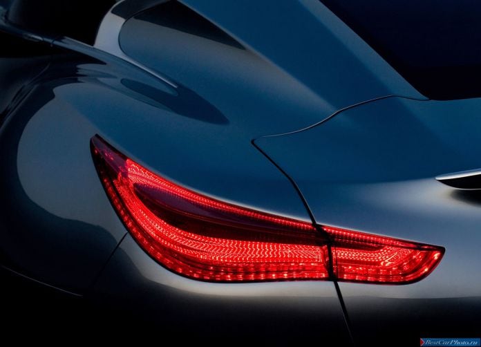 2009 Infiniti Essence Concept - фотография 31 из 40