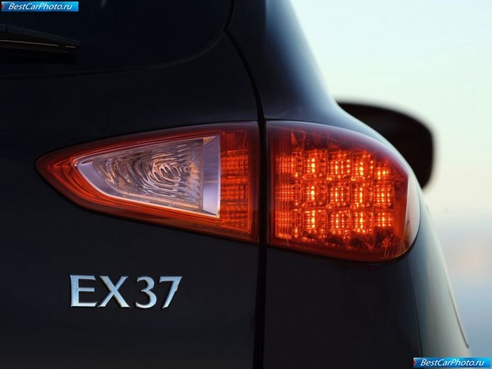 2009 Infiniti Ex37 - фотография 61 из 63