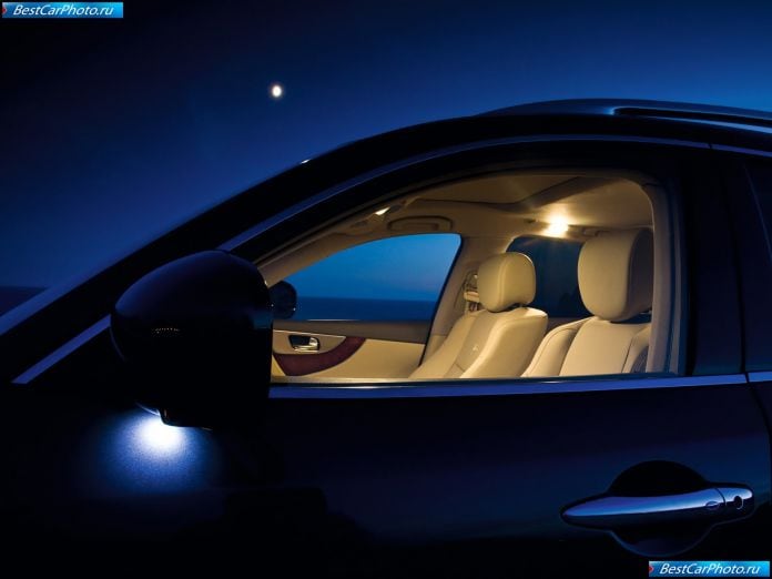 2009 Infiniti Fx37 - фотография 25 из 30