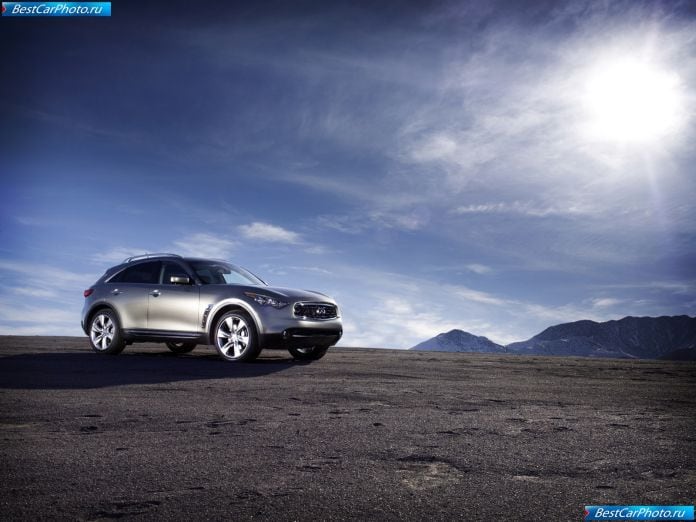 2009 Infiniti Fx50 - фотография 2 из 12