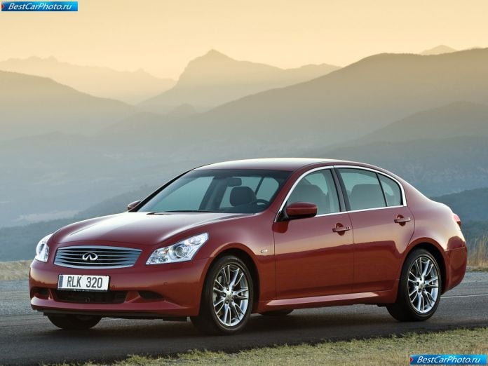 2009 Infiniti G37 - фотография 2 из 28