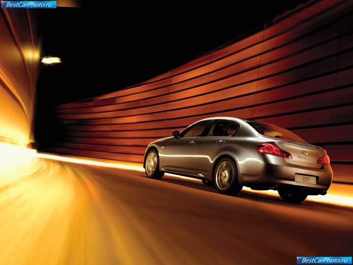 2009 Infiniti G37 - фотография 15 из 28
