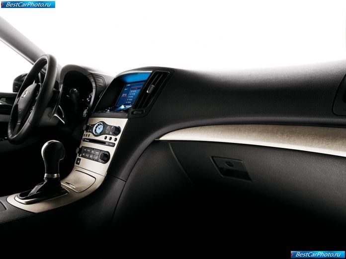 2009 Infiniti G37 - фотография 20 из 28