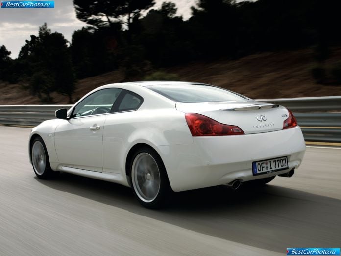 2009 Infiniti G37 Coupe - фотография 10 из 19