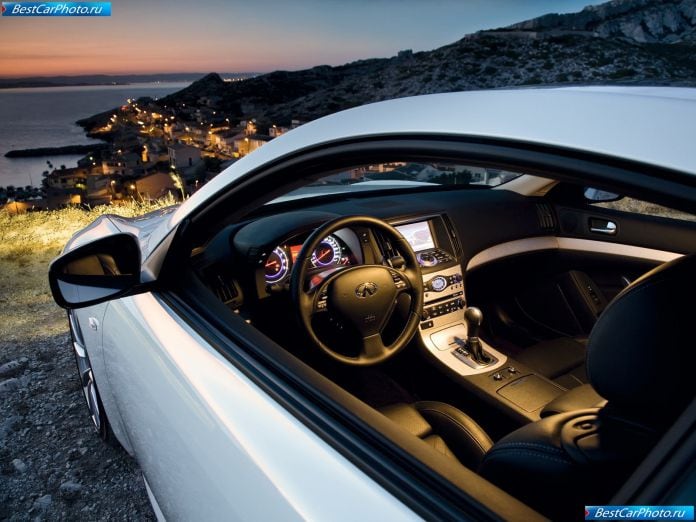 2009 Infiniti G37 Coupe - фотография 14 из 19