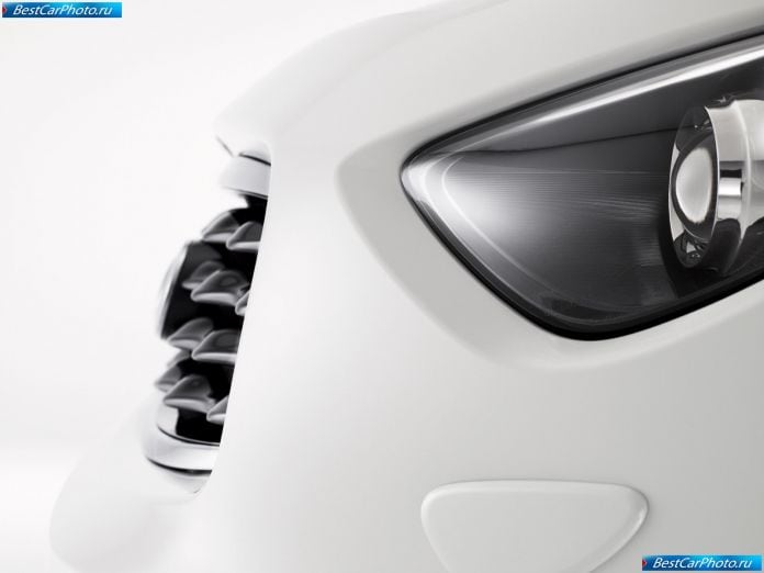 2010 Infiniti Fx Limited Edition - фотография 12 из 15