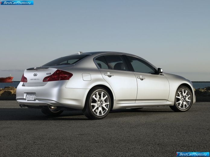 2010 Infiniti G37 Sedan - фотография 6 из 12