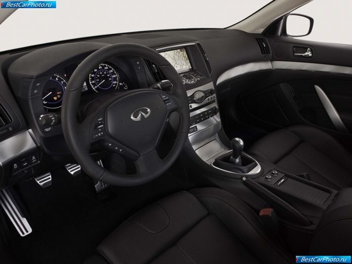 2011 Infiniti Ipl G Coupe - фотография 5 из 11