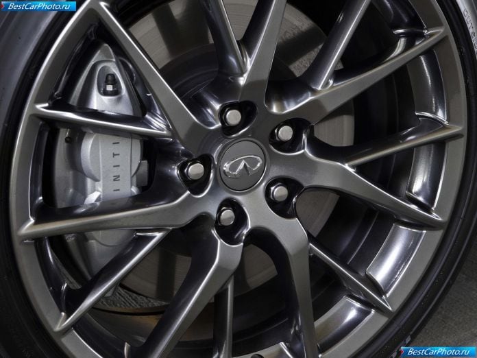 2011 Infiniti Ipl G Coupe - фотография 10 из 11