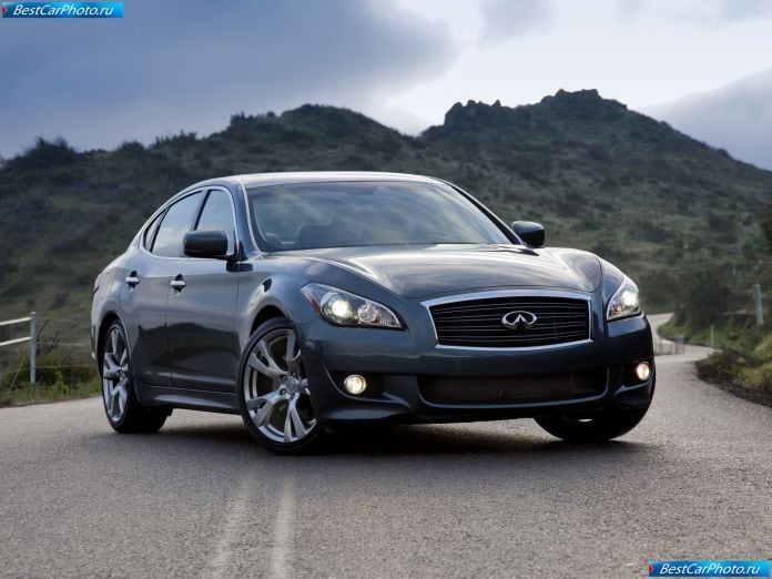 2011 Infiniti M - фотография 3 из 66