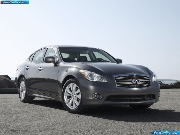2011 Infiniti M - фотография 7 из 66