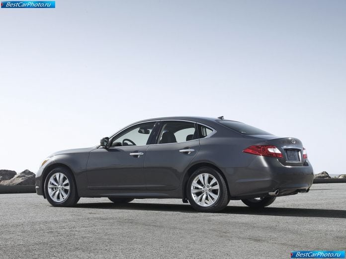 2011 Infiniti M - фотография 30 из 66
