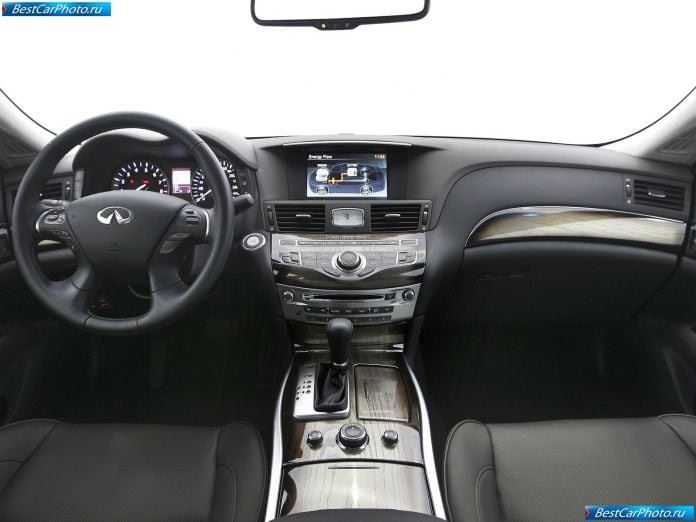 2011 Infiniti M35h - фотография 39 из 79