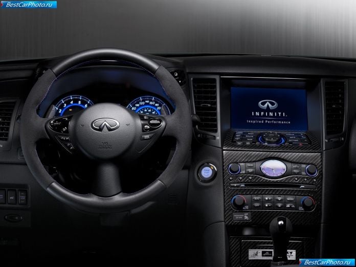 2012 Infiniti Fx Sebastian Vettel Concept - фотография 4 из 21