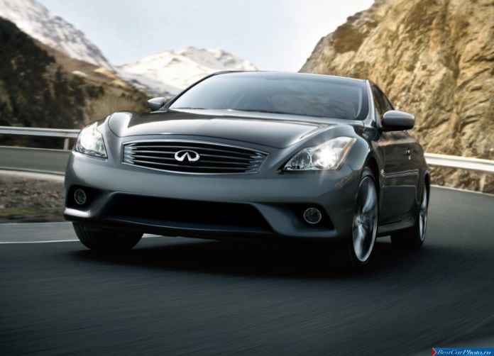 2013 Infiniti Q60 - фотография 1 из 10