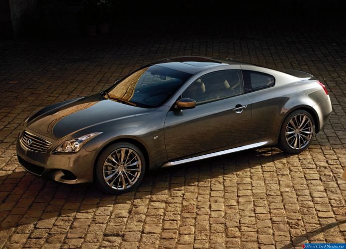 2013 Infiniti Q60 - фотография 2 из 10