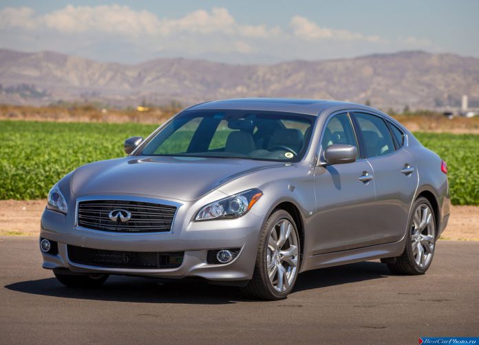 2013 Infiniti Q70 - фотография 1 из 11
