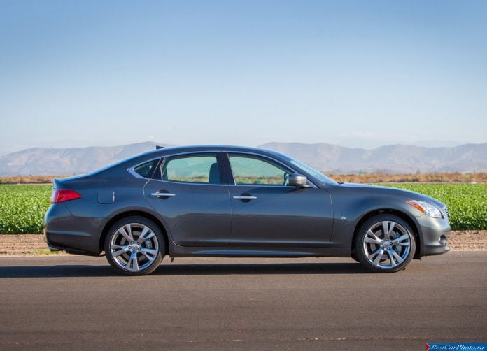 2013 Infiniti Q70 - фотография 5 из 11