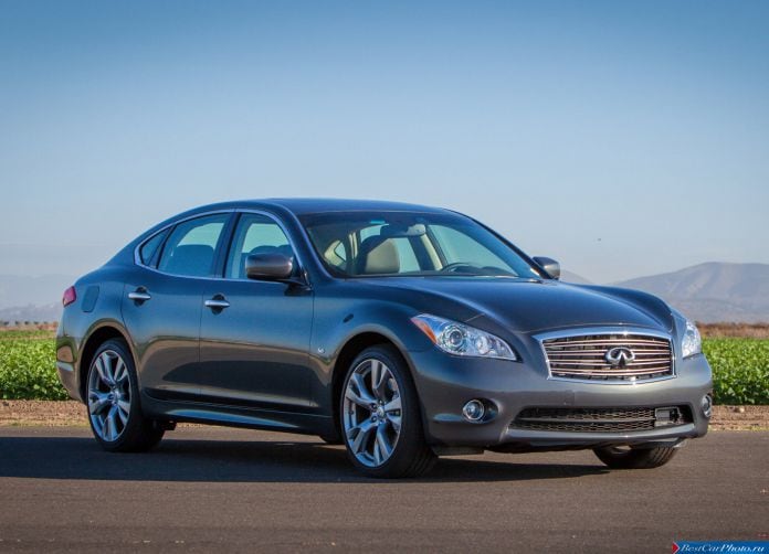 2013 Infiniti Q70 - фотография 7 из 11