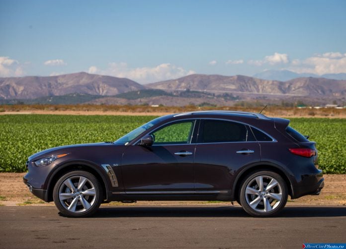2013 Infiniti QX70 - фотография 2 из 21