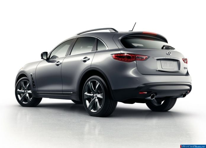 2013 Infiniti QX70 - фотография 9 из 21