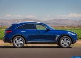 Infiniti_QX70_003.jpg