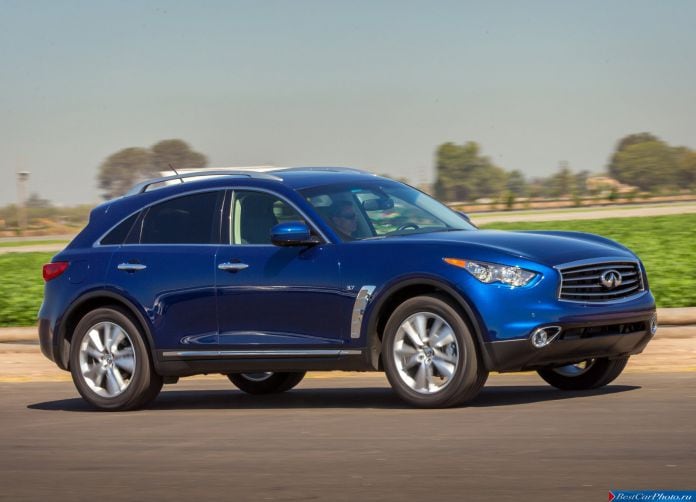 2013 Infiniti QX70 - фотография 18 из 21