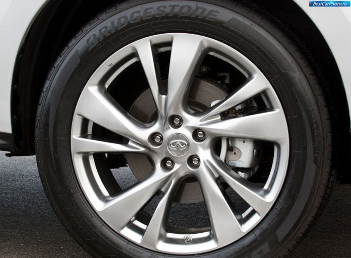 2013 Infiniti QX60 - фотография 64 из 70