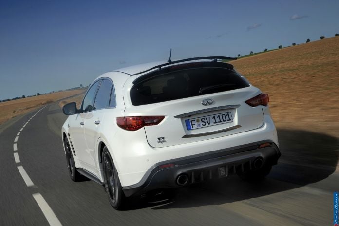 2013 Infiniti FX Vettel Edition - фотография 5 из 64