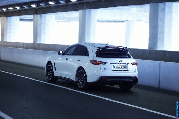 2013 Infiniti FX Vettel Edition - фотография 31 из 64
