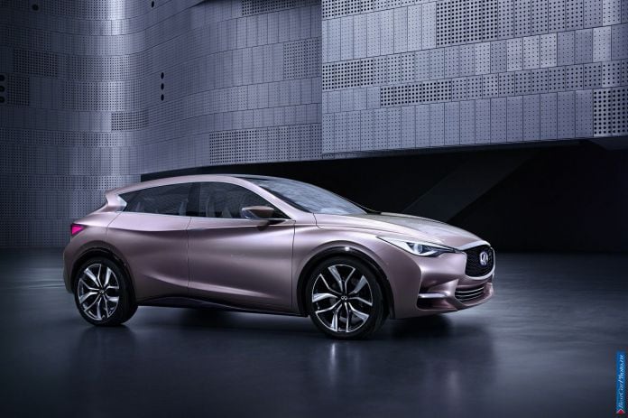 2013 Infiniti Q30 Concept - фотография 1 из 1
