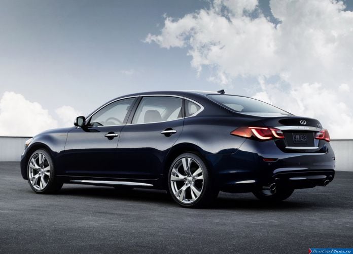 2014 Infiniti Q70 - фотография 3 из 14