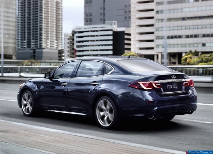 2014 Infiniti Q70 - фотография 9 из 14