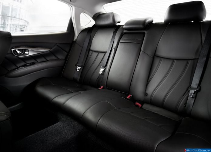 2014 Infiniti Q70 - фотография 14 из 14