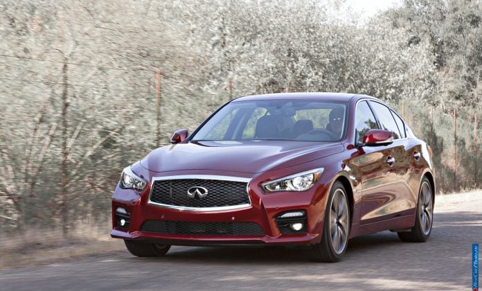 2014 Infiniti Q50 - фотография 11 из 65
