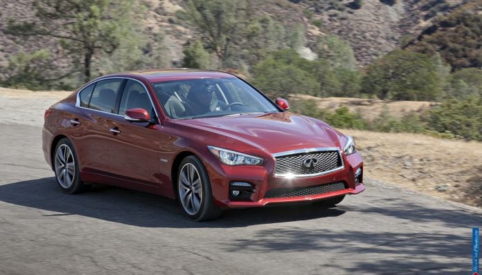 2014 Infiniti Q50 - фотография 18 из 65