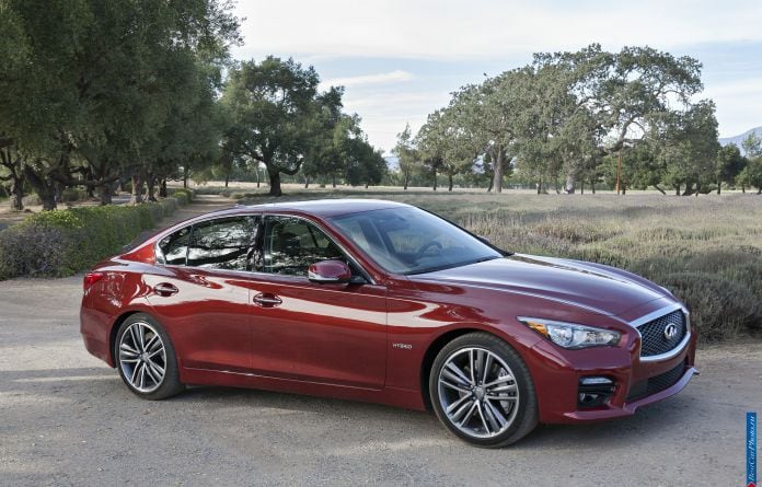 2014 Infiniti Q50 - фотография 24 из 65