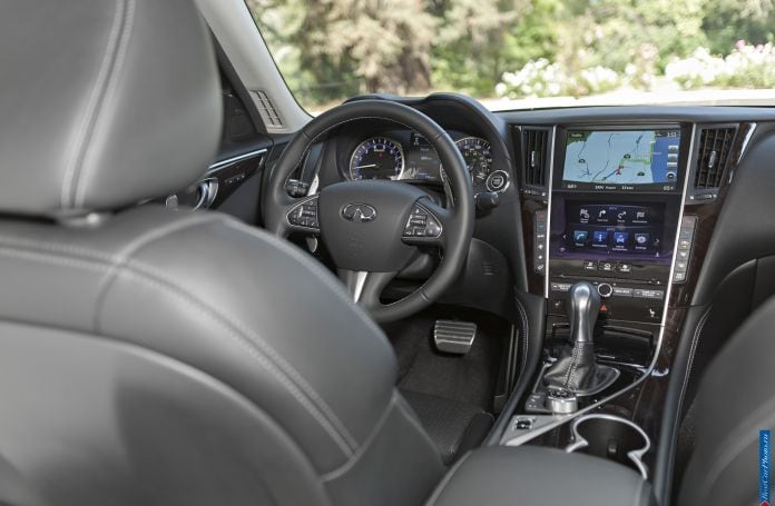 2014 Infiniti Q50 - фотография 61 из 65