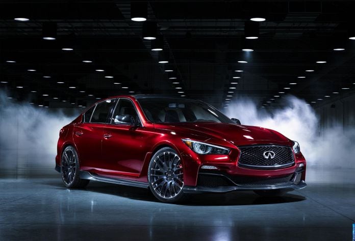 2014 Infiniti Q50 Eau Rouge Concept - фотография 1 из 16