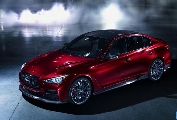 2014 Infiniti Q50 Eau Rouge Concept - фотография 3 из 16