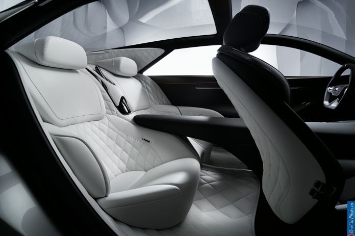 2014 Infiniti Q80 Inspiration Concept - фотография 25 из 29