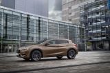 infiniti_2016_q30_008.jpg