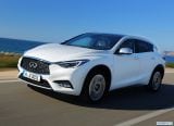 infiniti_2016_q30_029.jpg