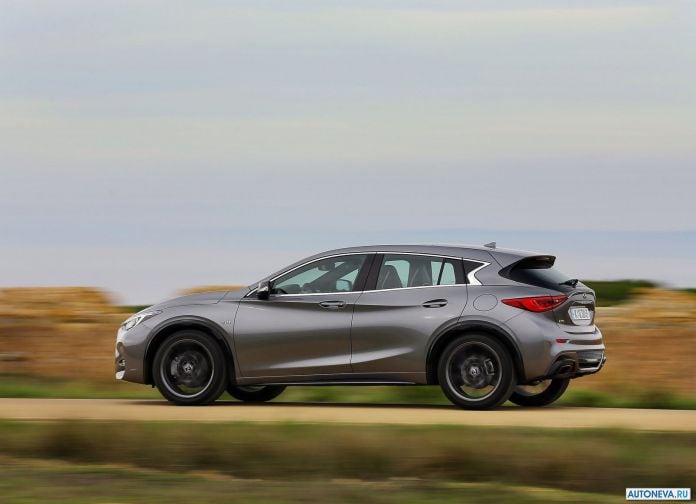 2016 Infiniti Q30 - фотография 68 из 122