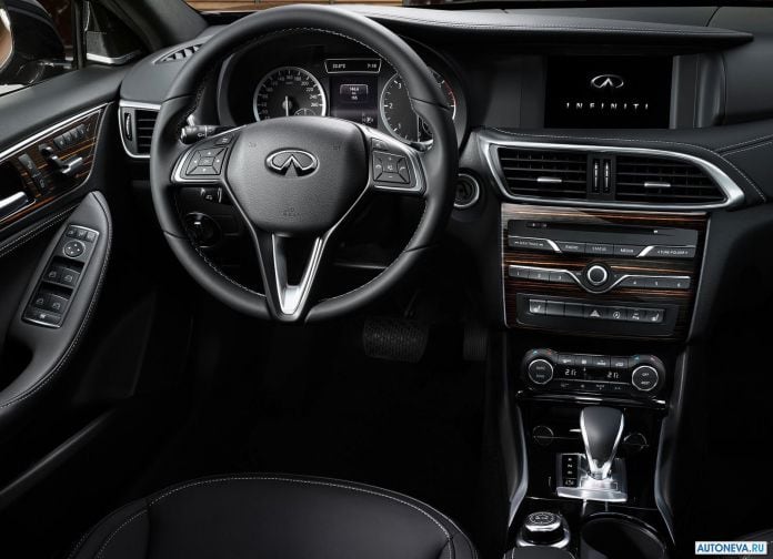 2016 Infiniti Q30 - фотография 90 из 122
