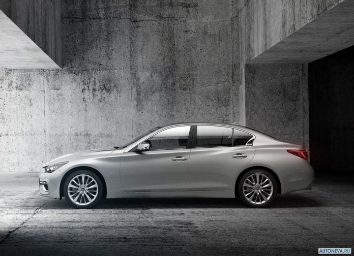 2018 Infiniti Q50 - фотография 14 из 74