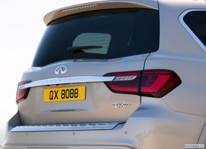2018 Infiniti QX80 - фотография 55 из 71
