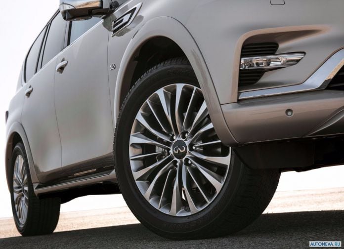 2018 Infiniti QX80 - фотография 57 из 71