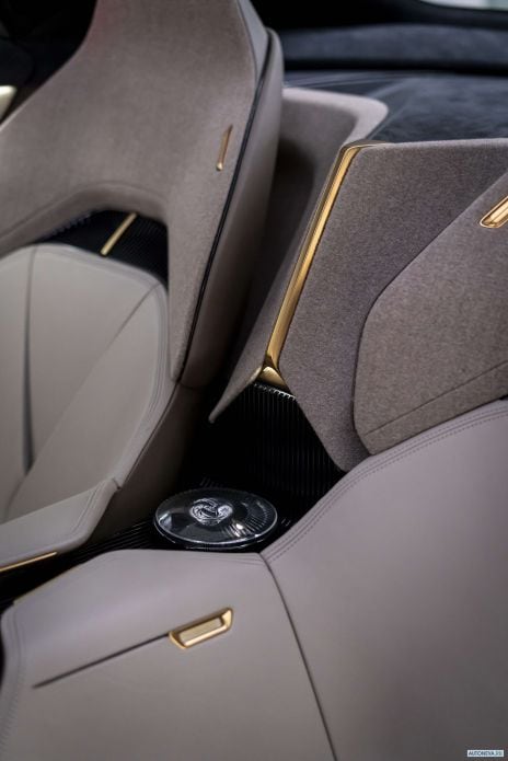 2019 Infiniti QS Inspiration Concept - фотография 30 из 40 2019 Infiniti QS Inspiration Concept - фотография 30 из 40